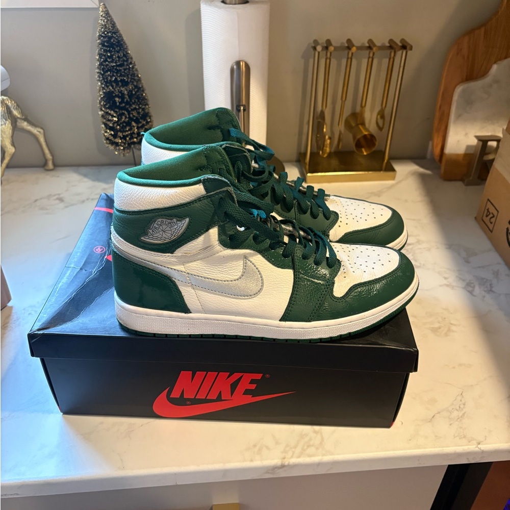 Nike Green and White Athletic Shoes